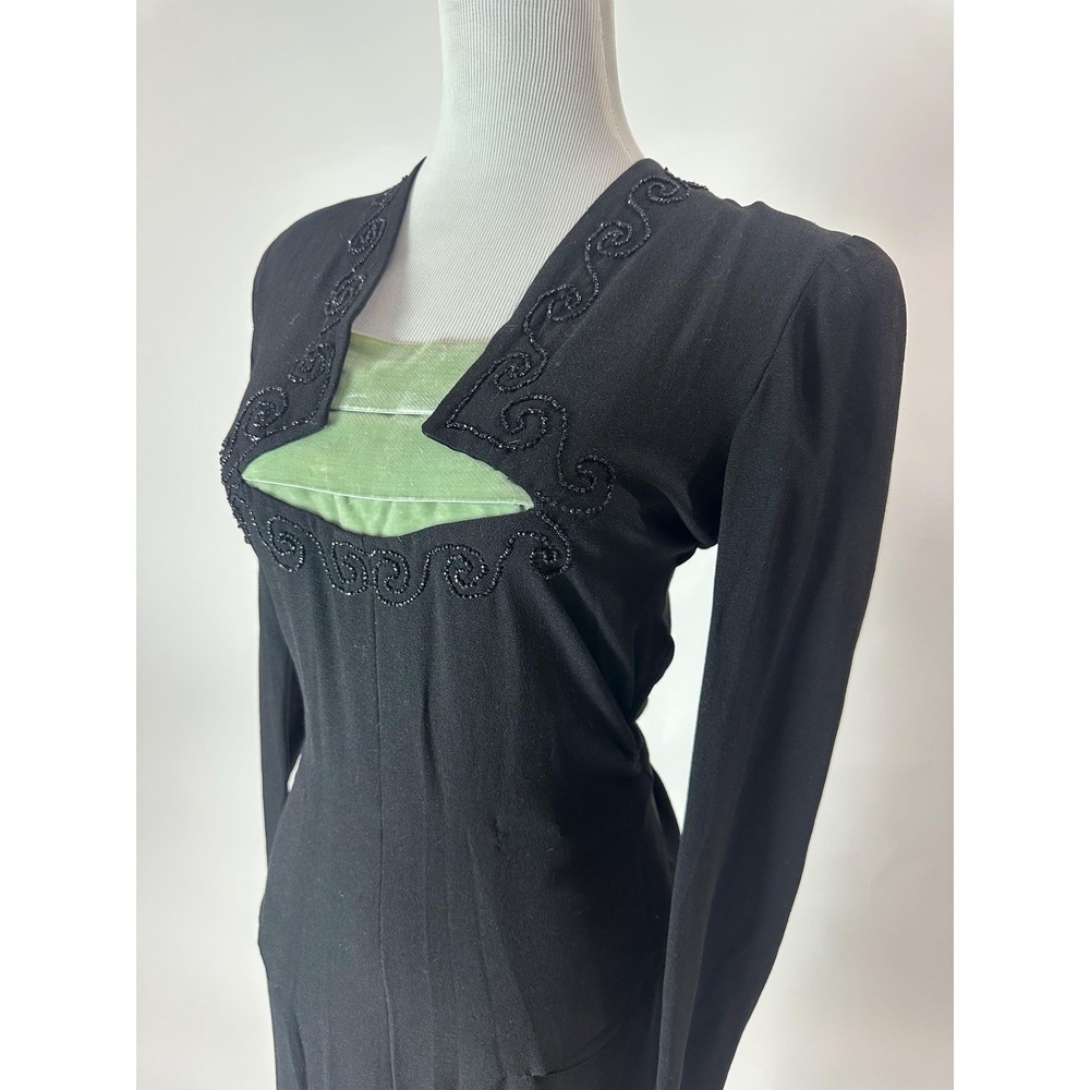 Vintage 1940s Dress Black Crepe with green velvet sequin detail Size XS